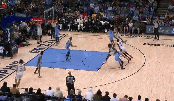 1666768445412018016.gif 2.gif