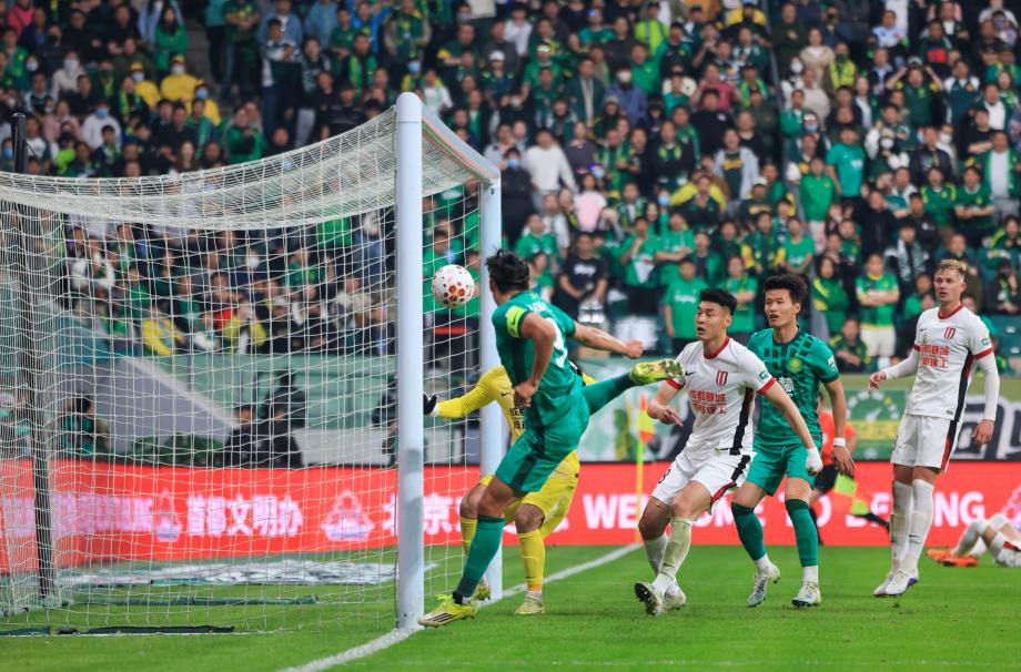 [图]廖力生进球韦世豪破门 成都蓉城胜北京国安